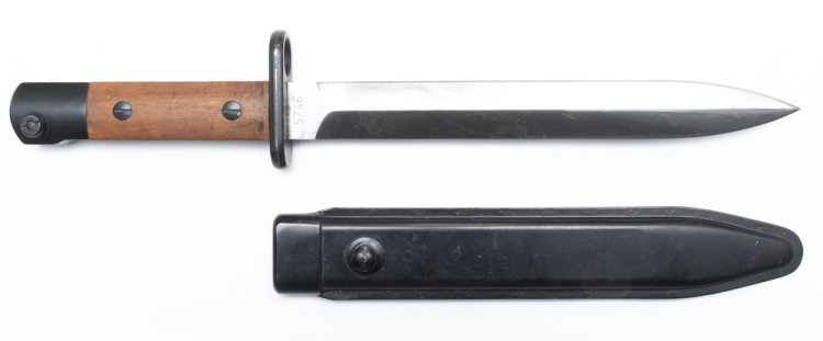 Madsen bayonet w/s. - Click Image to Close